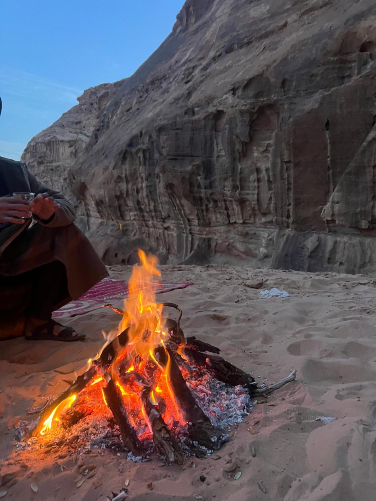 Rum Royal Flower Luxury Camp Wadi Rum Exterior photo