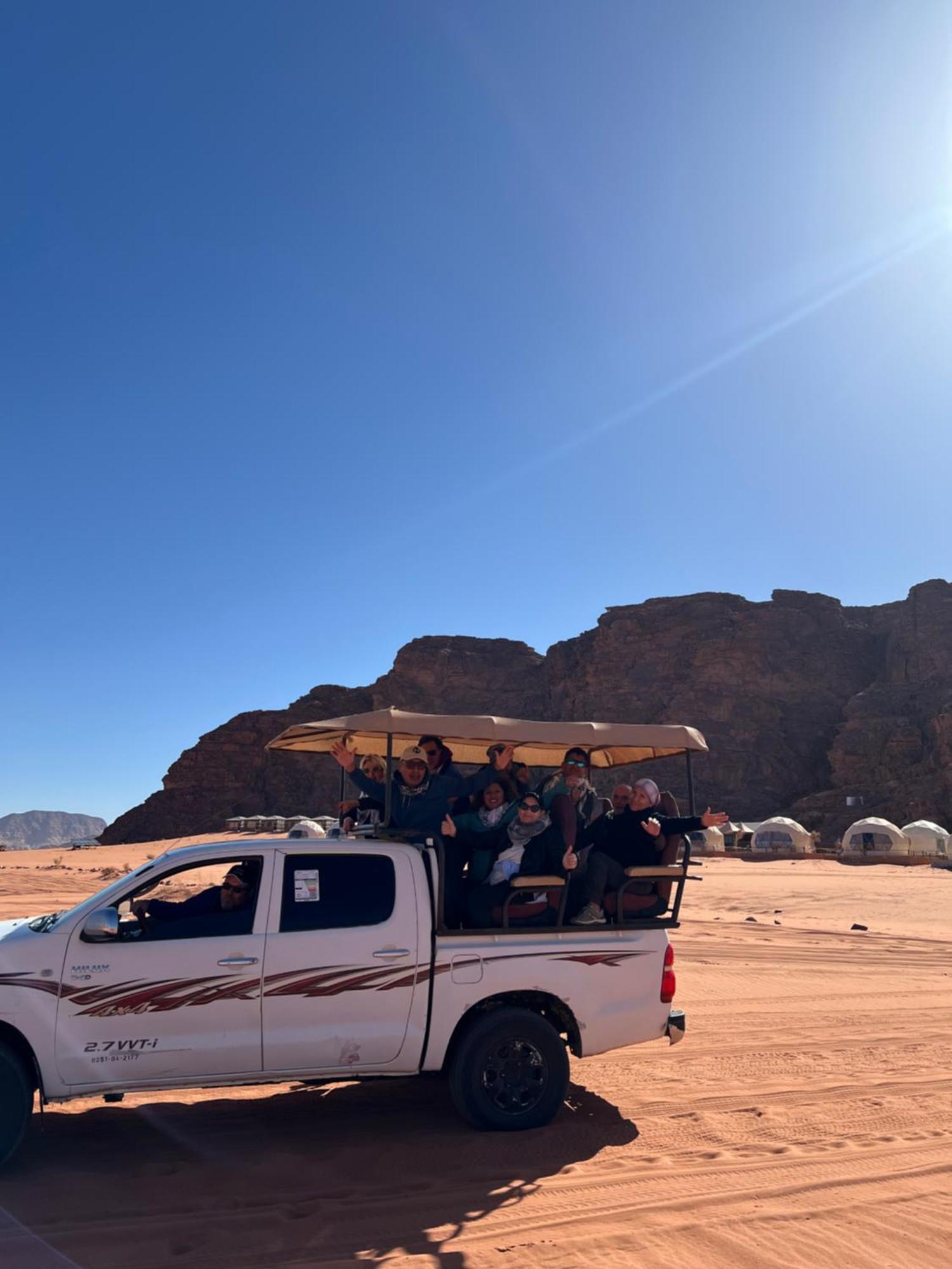 Rum Royal Flower Luxury Camp Wadi Rum Exterior photo