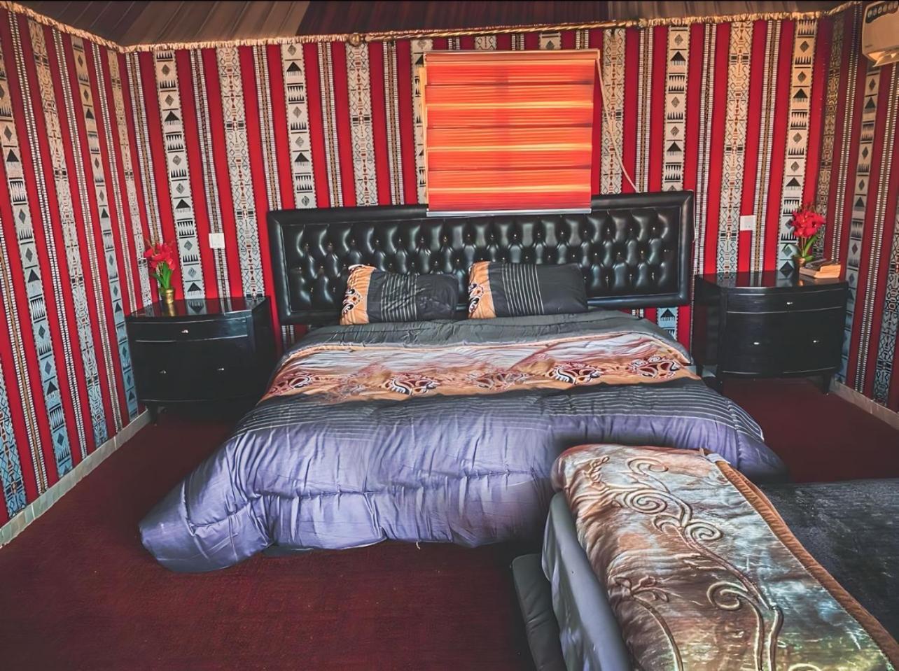 Rum Royal Flower Luxury Camp Wadi Rum Exterior photo