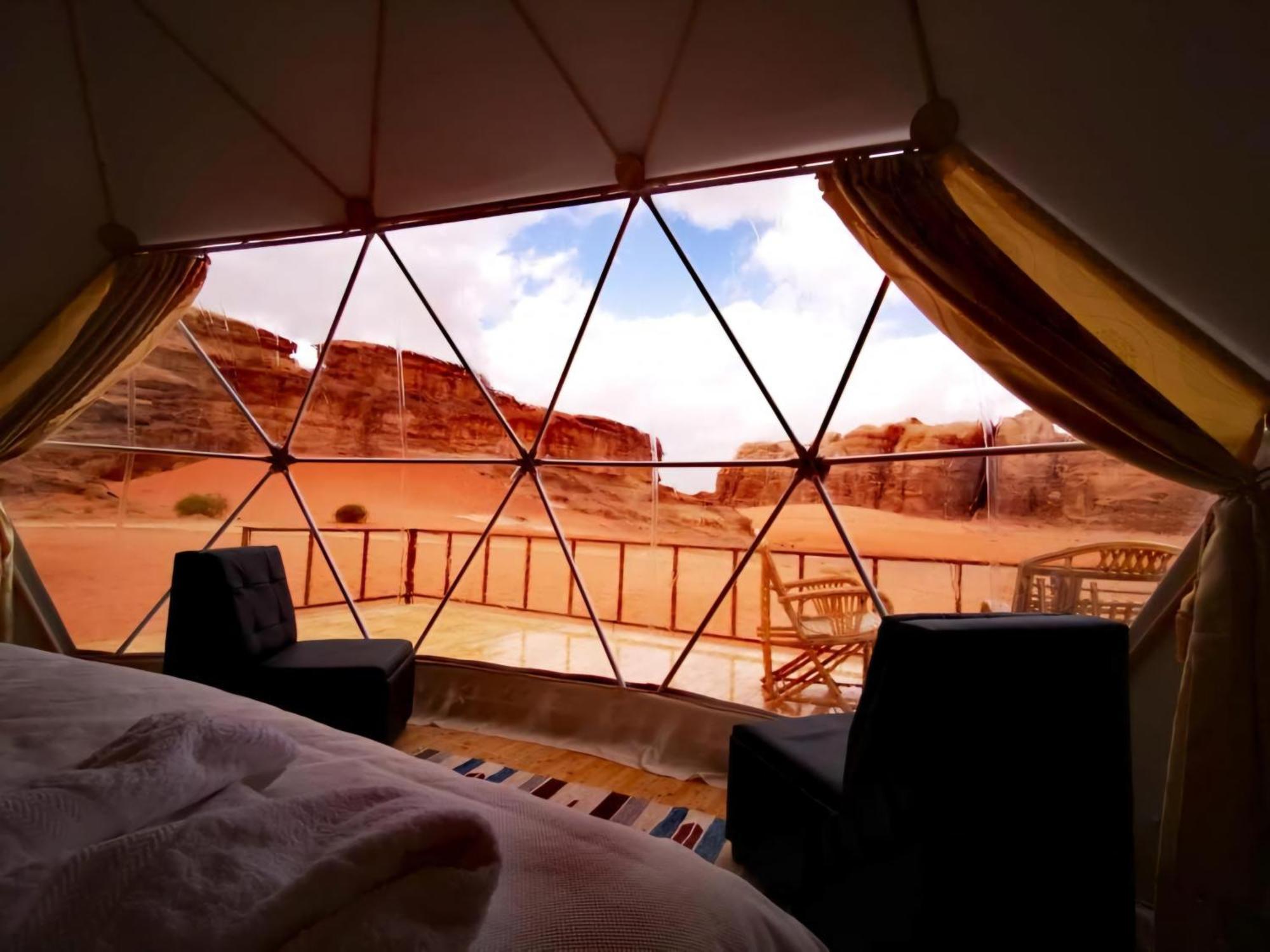 Rum Royal Flower Luxury Camp Wadi Rum Exterior photo