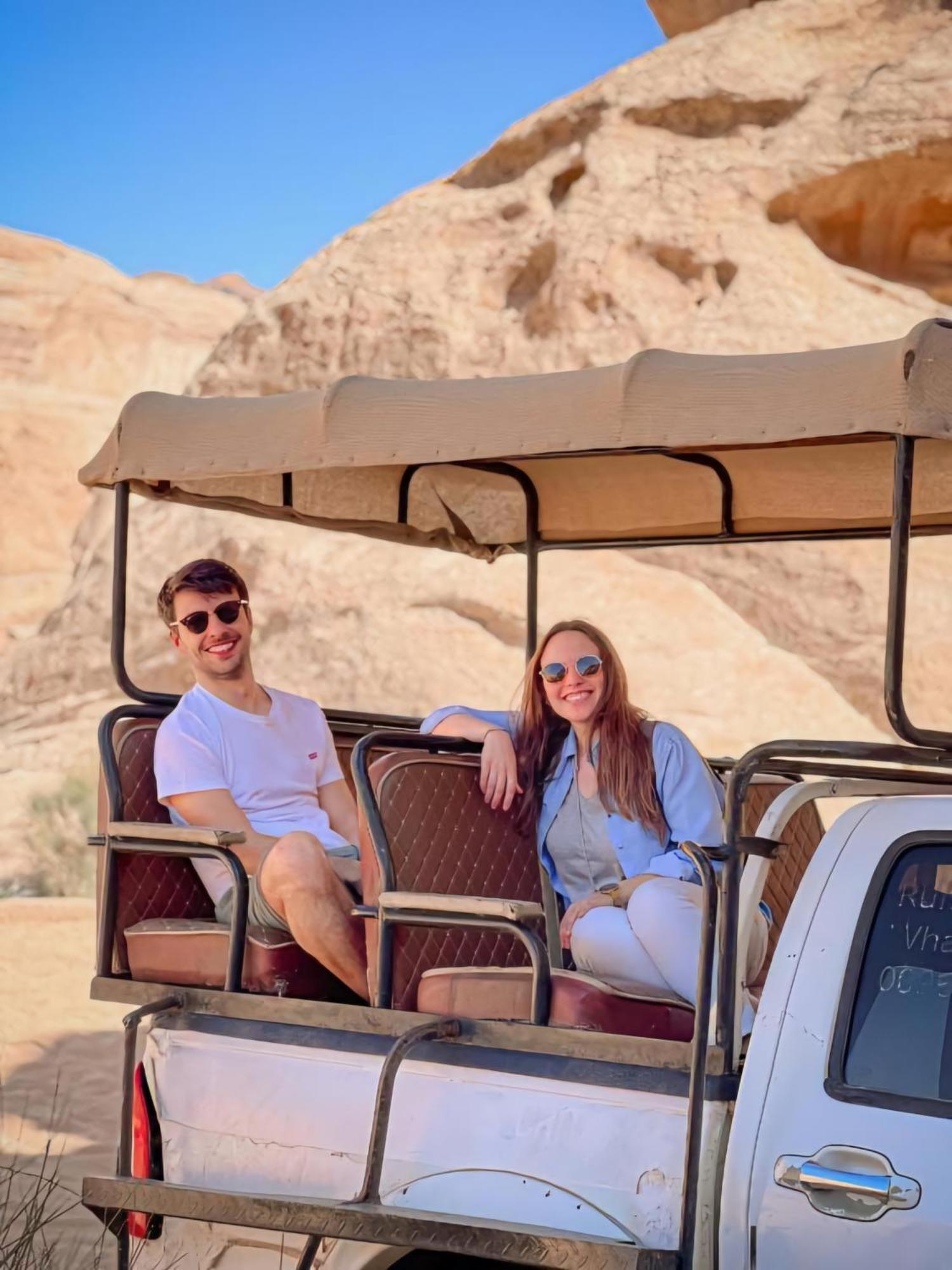 Rum Royal Flower Luxury Camp Wadi Rum Exterior photo