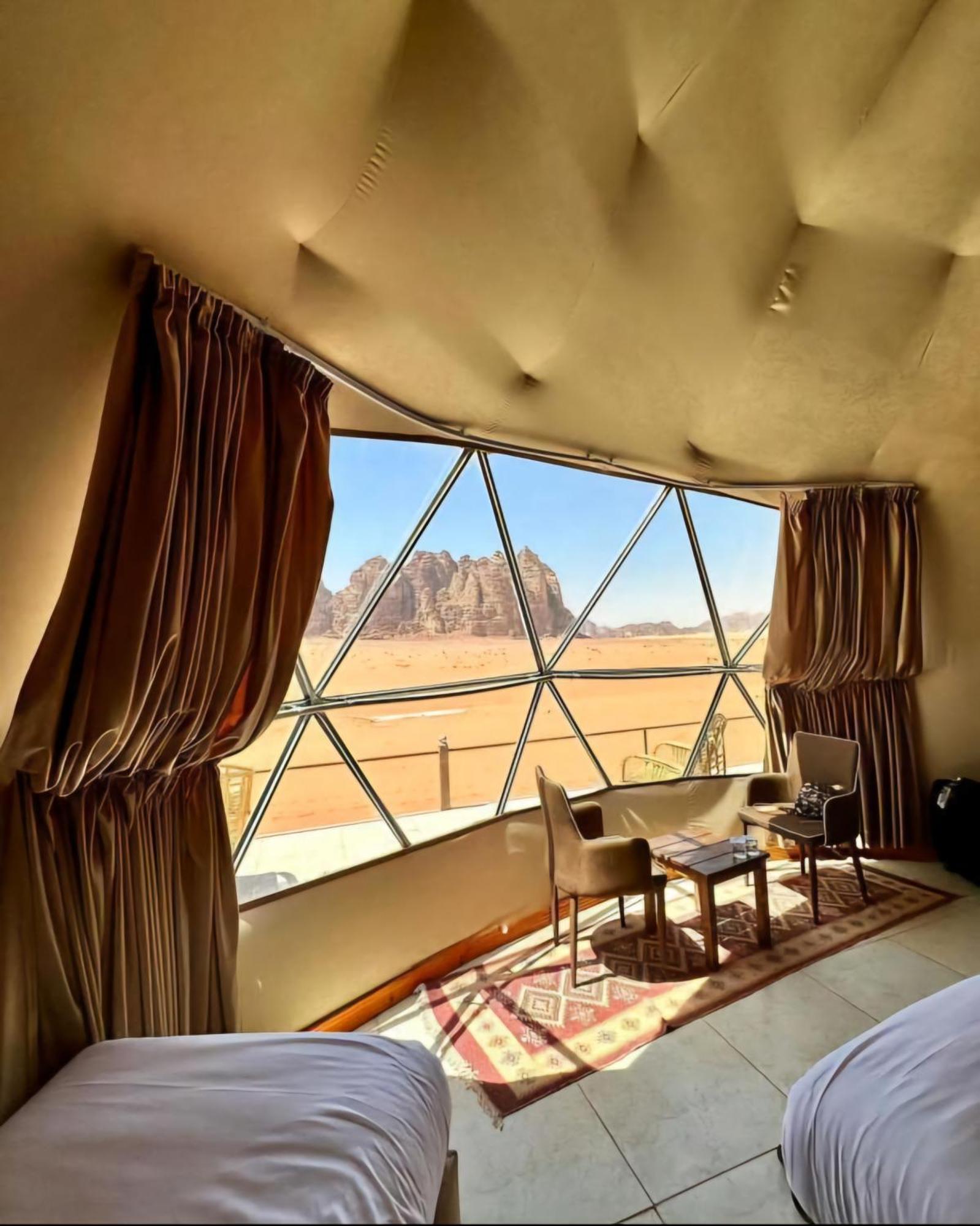 Rum Royal Flower Luxury Camp Wadi Rum Exterior photo