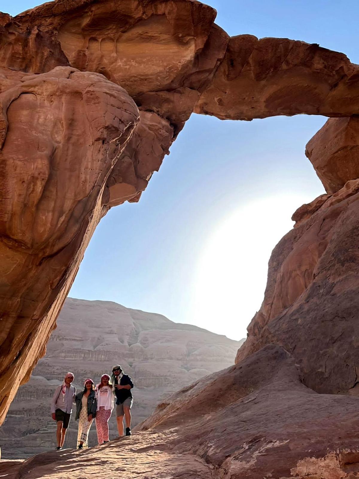 Rum Royal Flower Luxury Camp Wadi Rum Exterior photo
